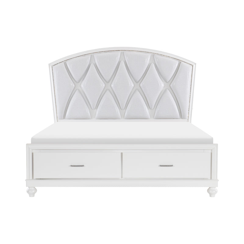 Aria Eastern King Platform Bed with Footboard Storage in White - 1436WK-1EK